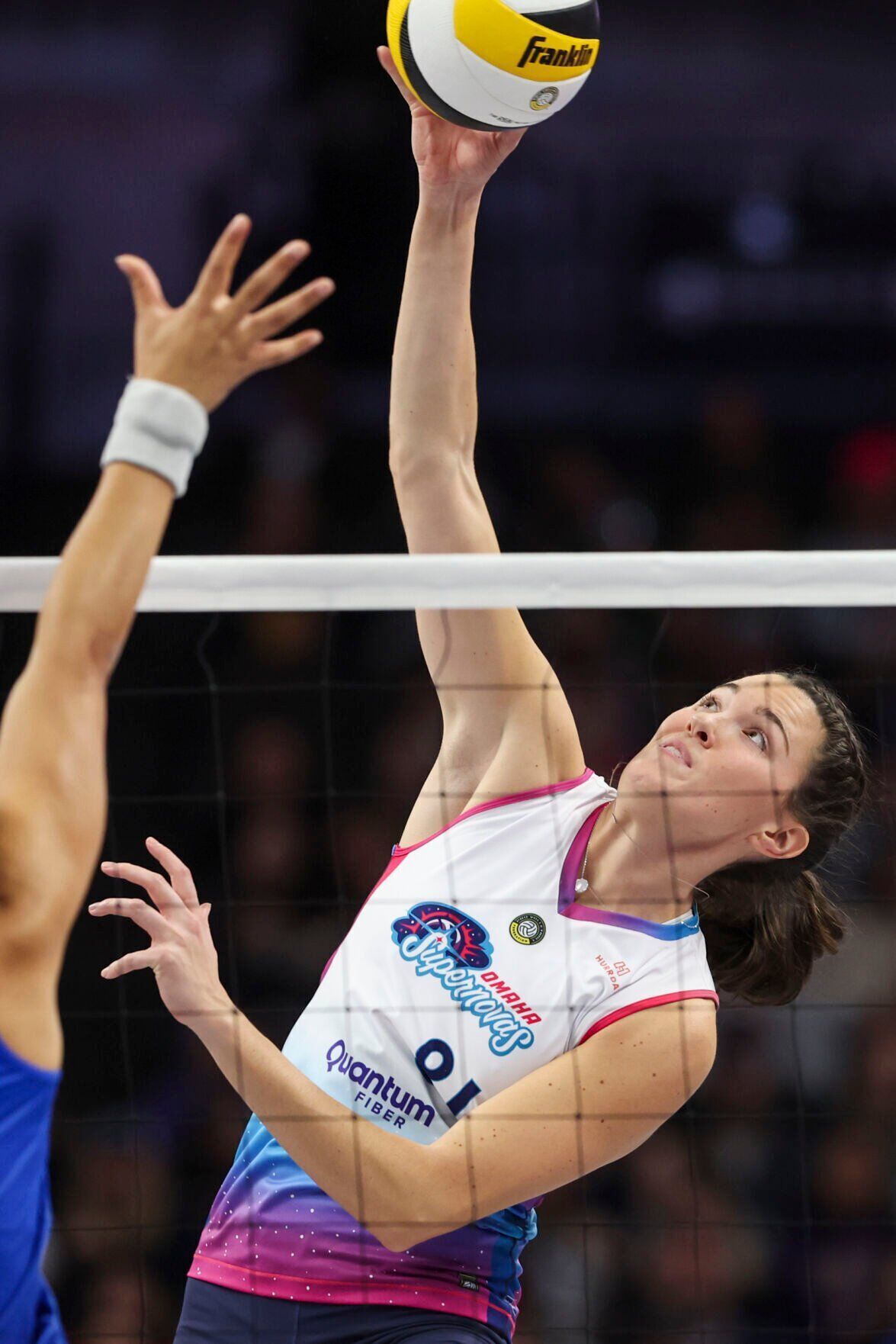 020424-owh-spo-volley-09.JPG